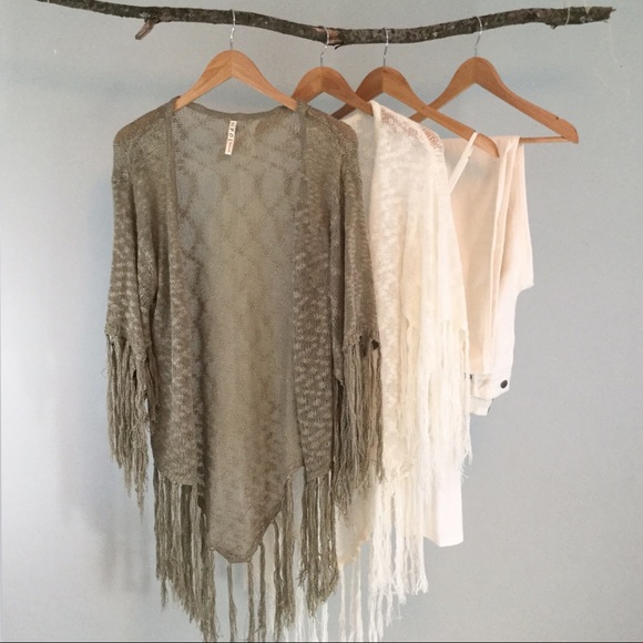 Pol Square Neck Crochet Batwing Cardigan - Picture 2 of 8